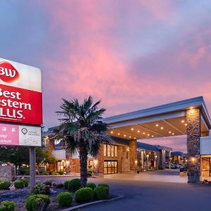 Best Western PLUS Burnaby Hotel